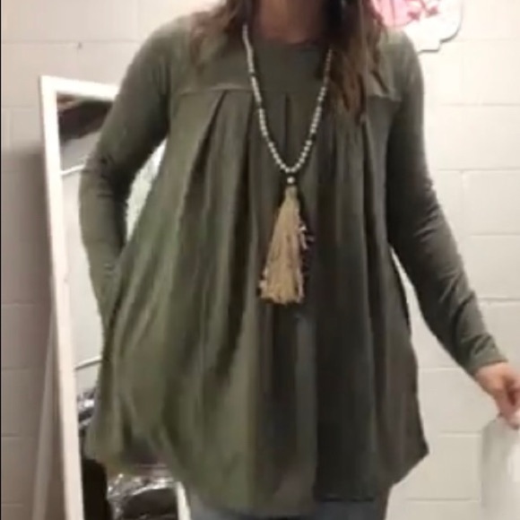 New without tags. Zenanna small top. - Picture 2 of 12